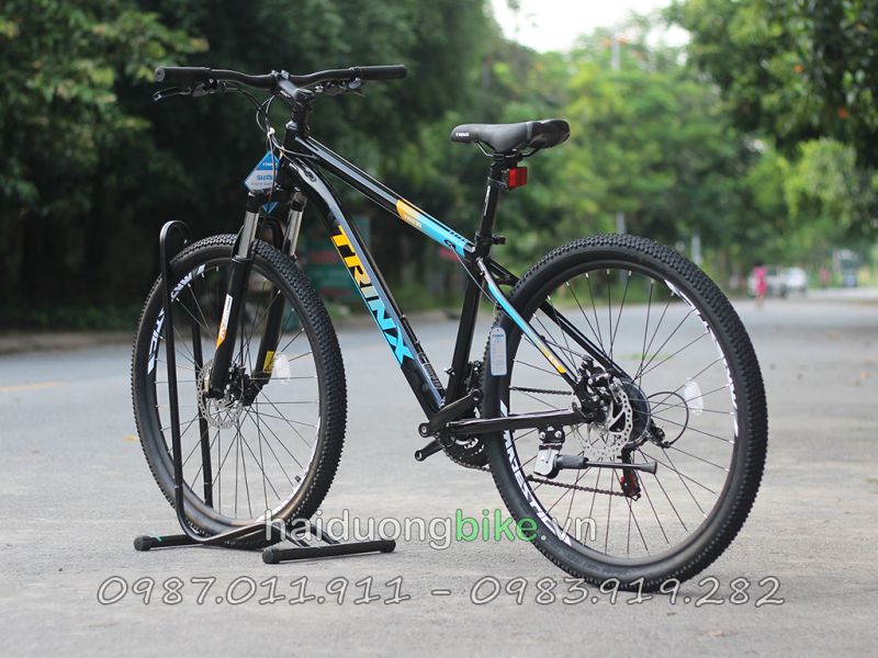 Xe đạp địa hình Trinx TR218 27.5 đen cam